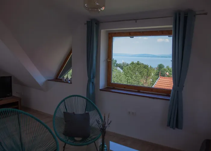 Lakeview Balaton * بالاتونسزارسكو